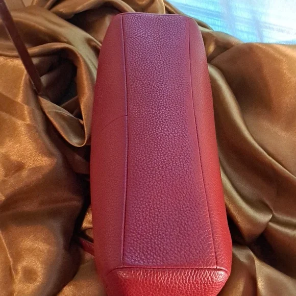 NEW Coach  Prairie Burgundy Satchel and Crossbody Excellent Condition - Picture 9 of 14